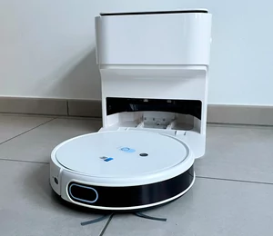 Test Yeedi Mop Station : un laveur de sols étonnant mais un aspirateur moyen